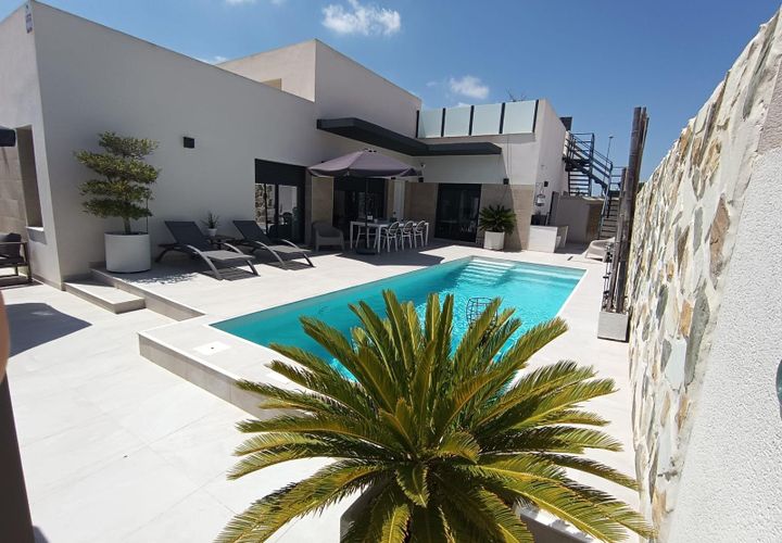Villa i Daya Nueva, Alicante, Daya Nueva - € 445.000 | Ref: B6177 - foto 1